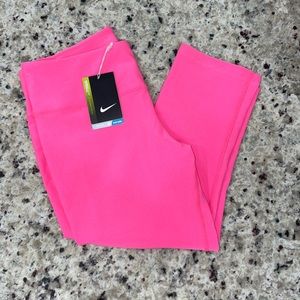 NWT Nike Dri-Fit Capri Leggings